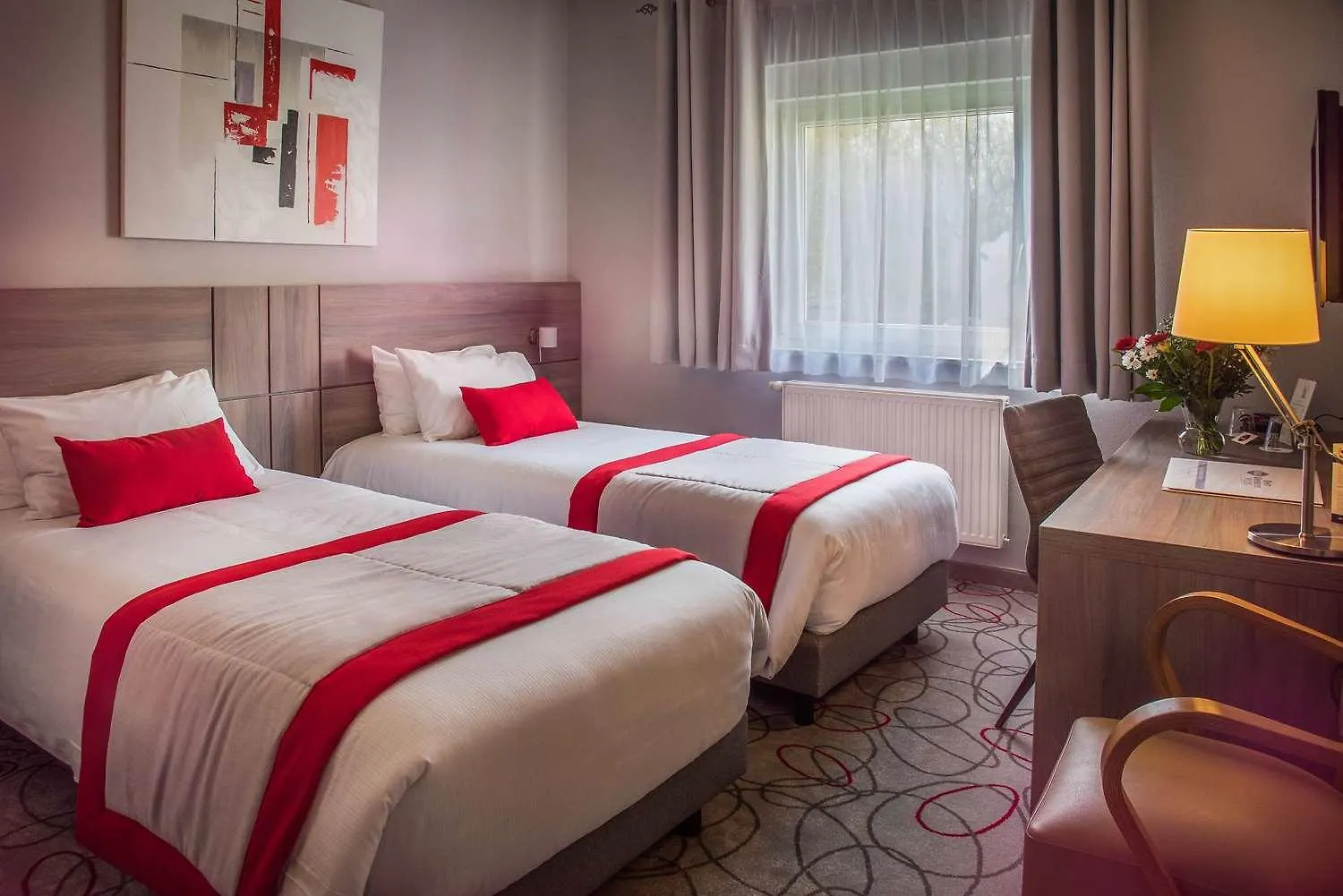 Ibis Styles Charleroi Airport Aero 44 Hotel 3*,