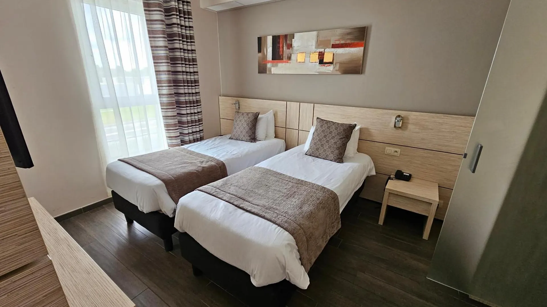 Ibis Styles Charleroi Airport Aero 44 Hotel
