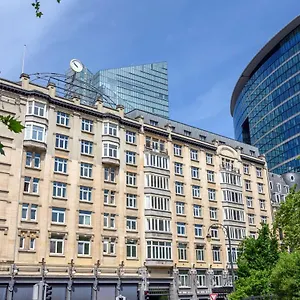 Doubletree By Hilton Brussels Ξενοδοχείο