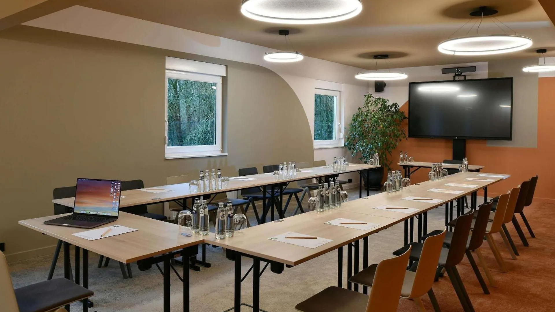Ibis Styles Charleroi Airport Aero 44 Hotel