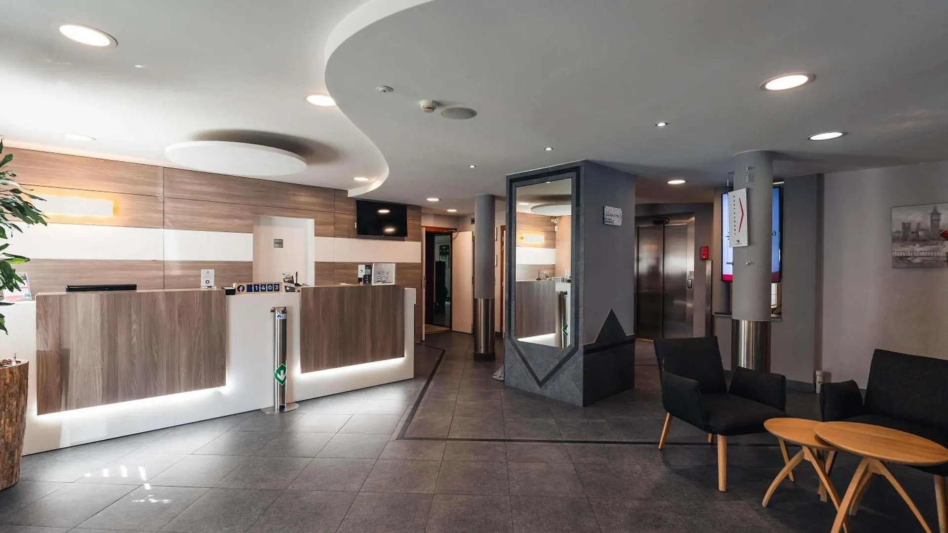 Ibis Styles Charleroi Airport Aero 44 Hotel